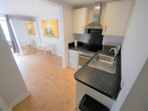 Flat 3, Woodside, Bournemouth BH1